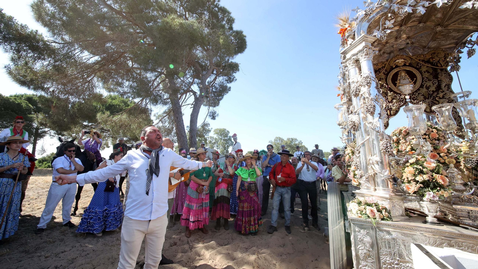 Jueves de camino de la Hdad de Jerez por el Coto Doñana
