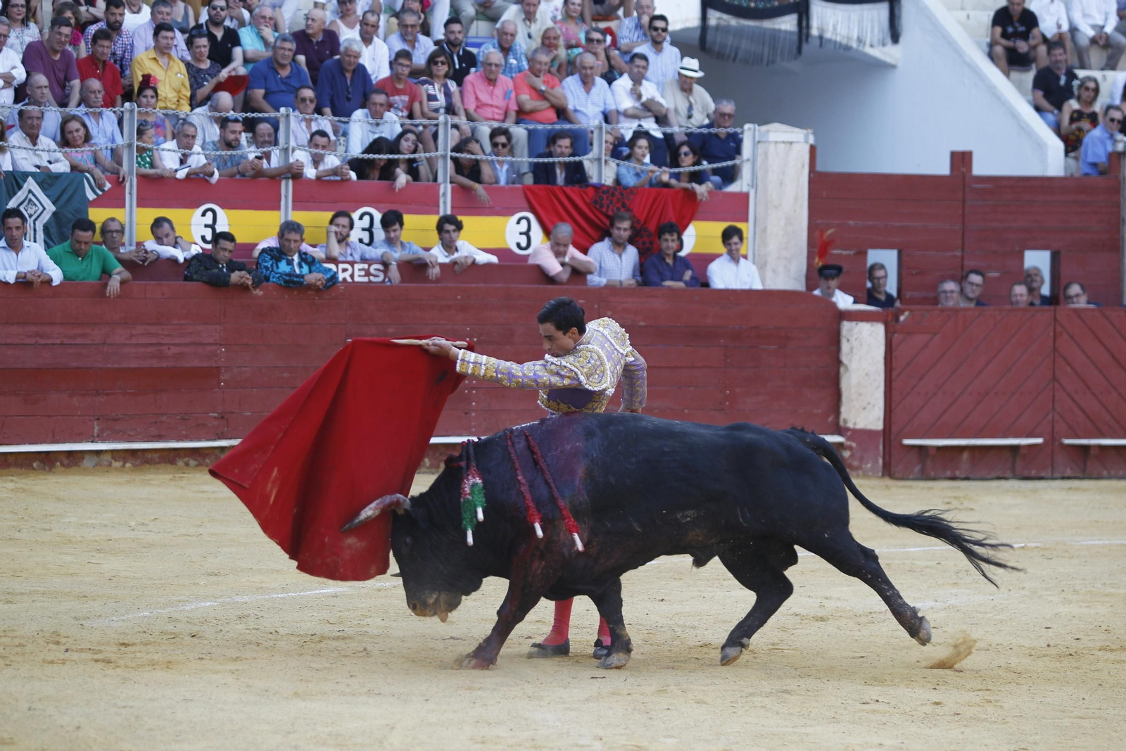Fotogalería segunda corrida de toros. Feria de Almeria 2019