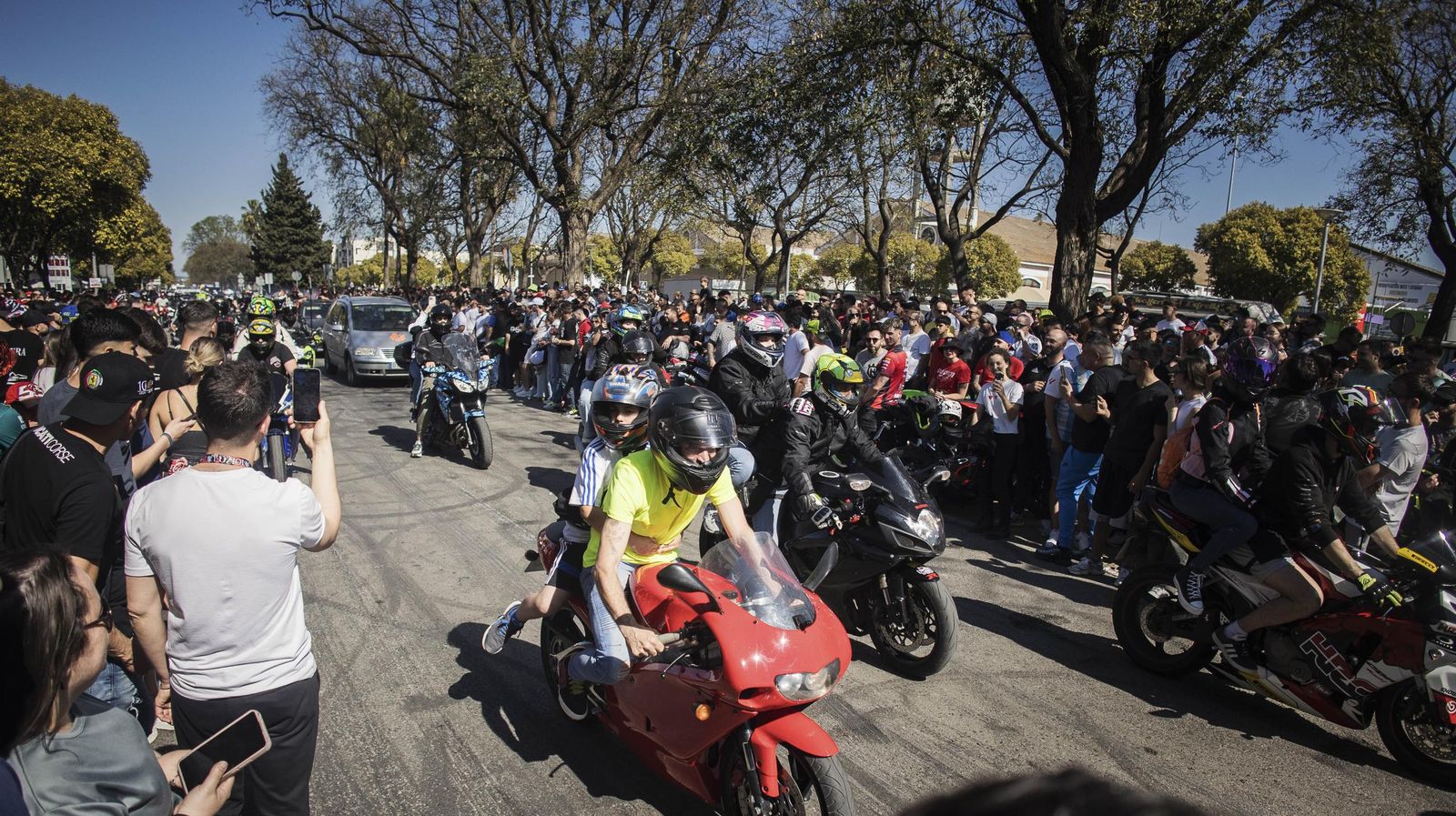 Búscate en el ambiente motero del sábado del Gran Premio de Jerez 2025