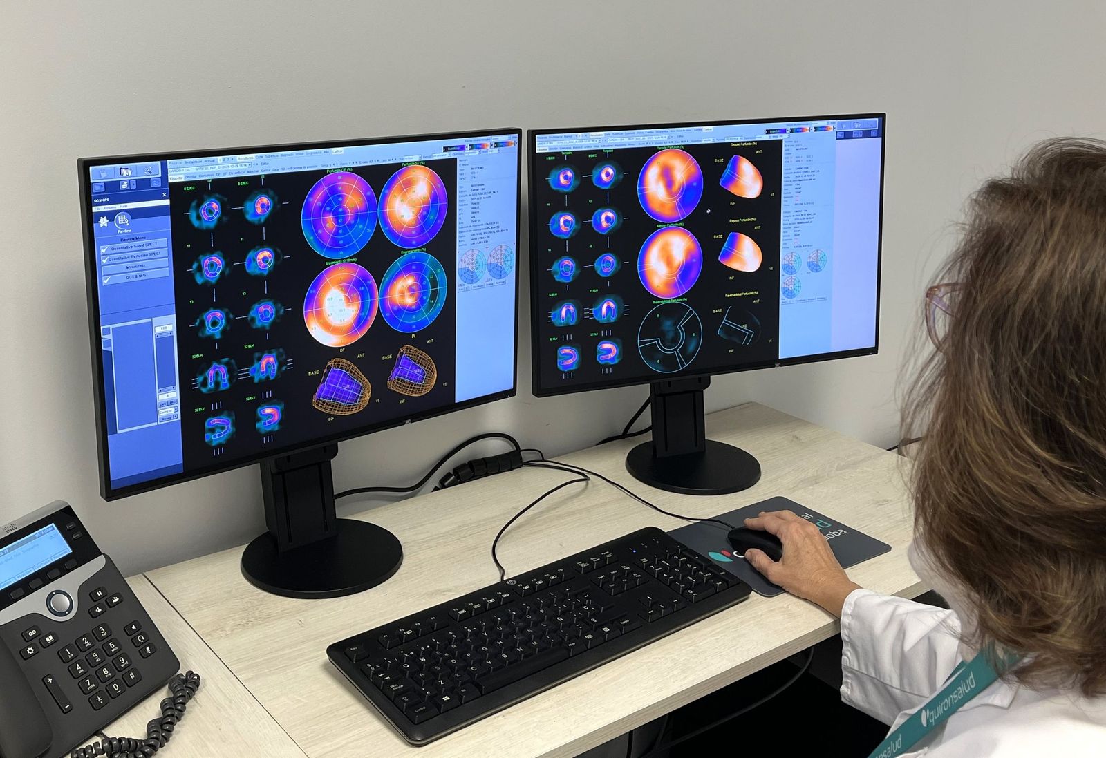 La doctora Benítez durante una prueba.