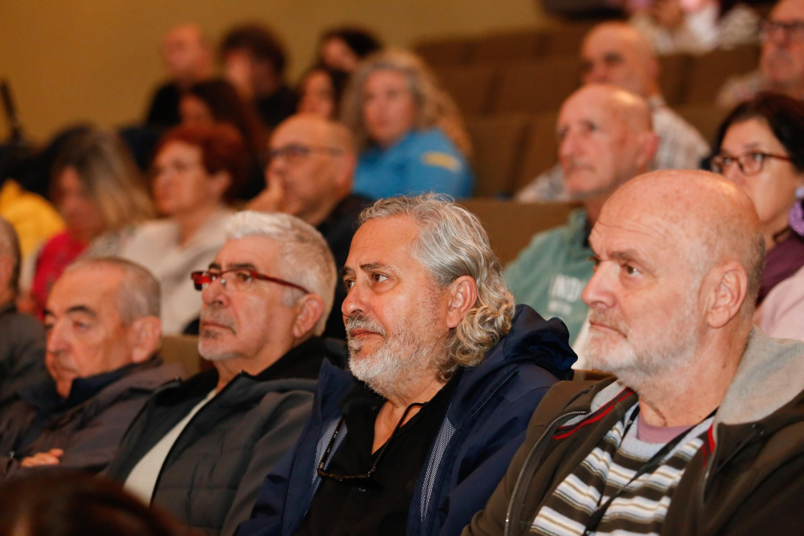 Las fotos de la jornada sobre el alga invasora en Tarifa