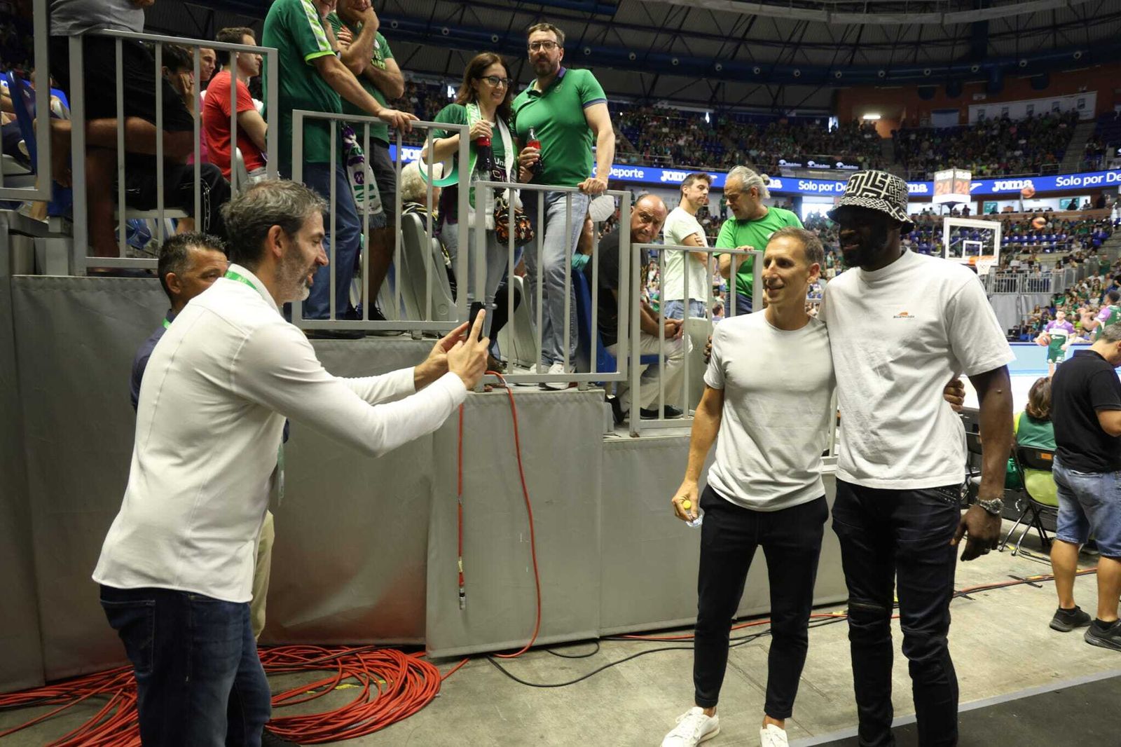 El Unicaja-Barcelona, en fotos