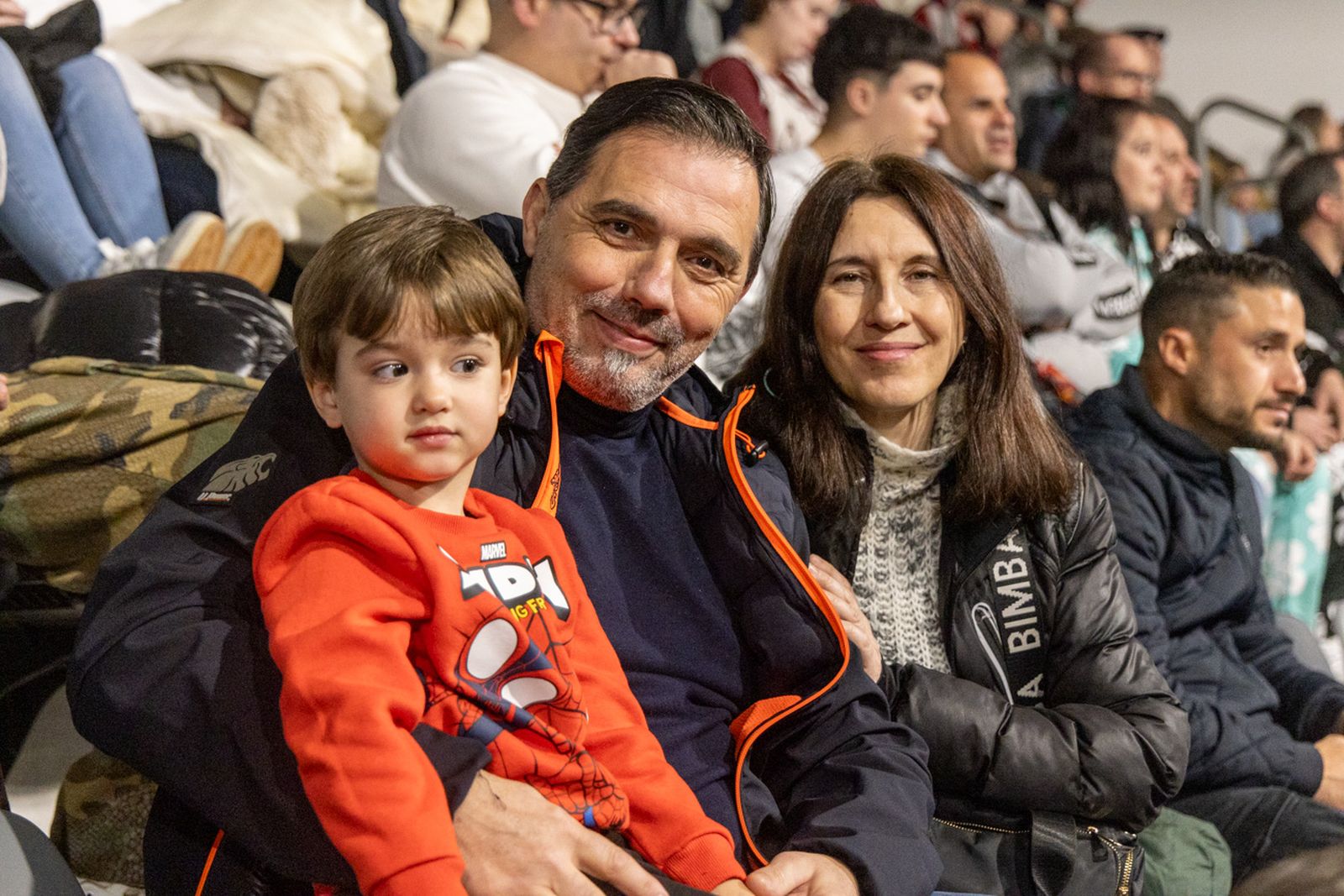 En imágenes: el Olivo Arena vibra con piruetas y motor en estado puro en el Soloflow Freestyle (1)