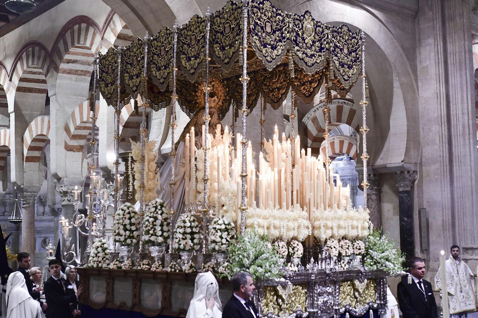 El Lunes Santo en imágenes