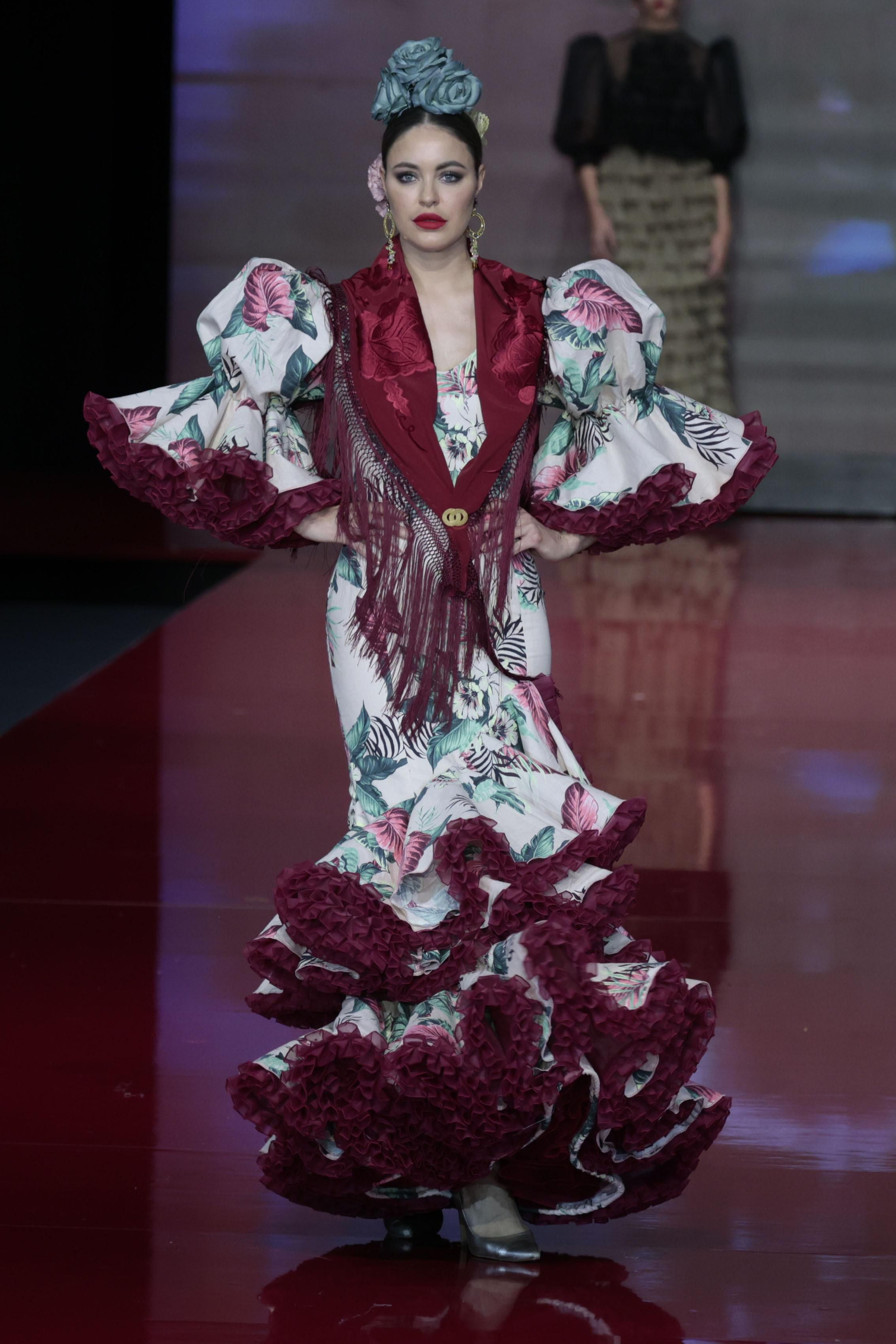 El desfile de Hermanas Serrano en SIMOF 2022, todas las fotos