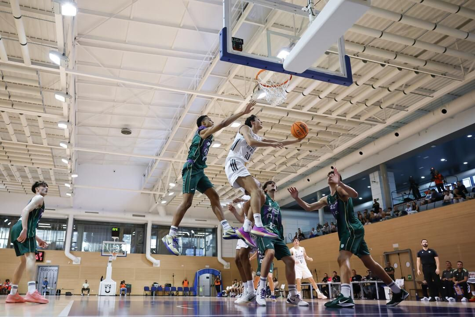 Liga U 22: El Unicaja se choca con un gran Real Madrid (105-62)