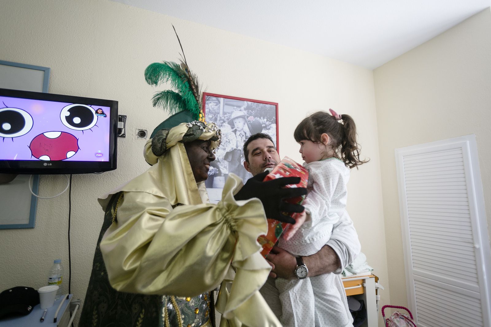 Imágenes de la intensa mañana de los Reyes Magos en Cádiz