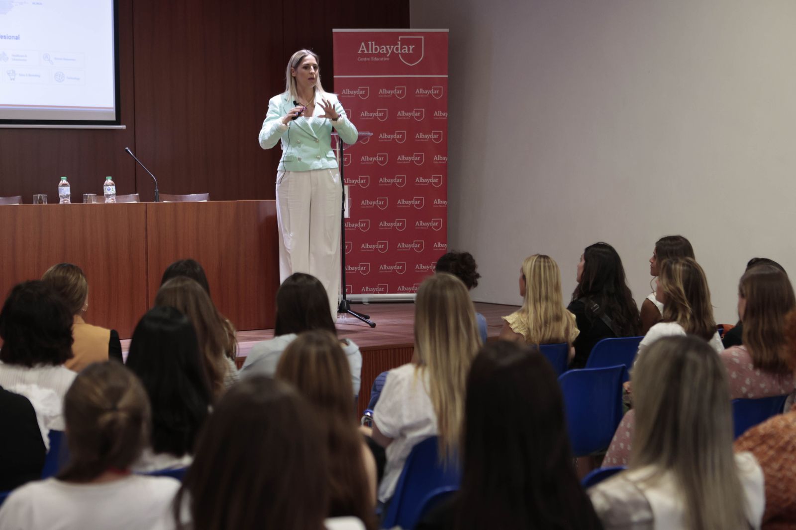 Colegio Albaydar, reunión de antiguas alumnas