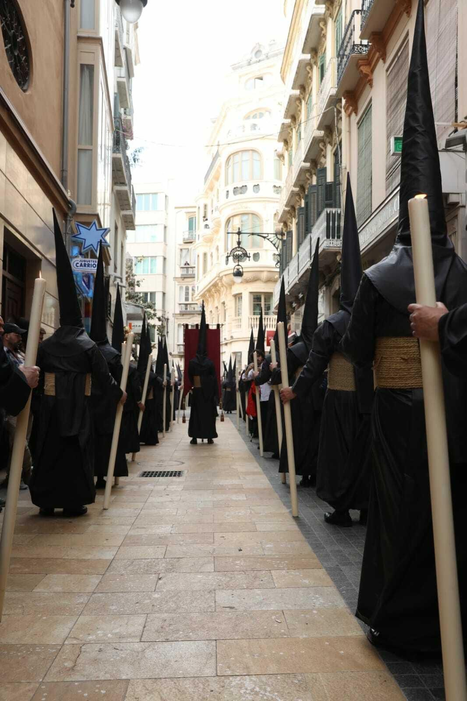 Las fotos de Dolores de San Juan del Viernes Santo en Málaga Las fotos de Dolores de San Juan del Viernes Santo en Málaga