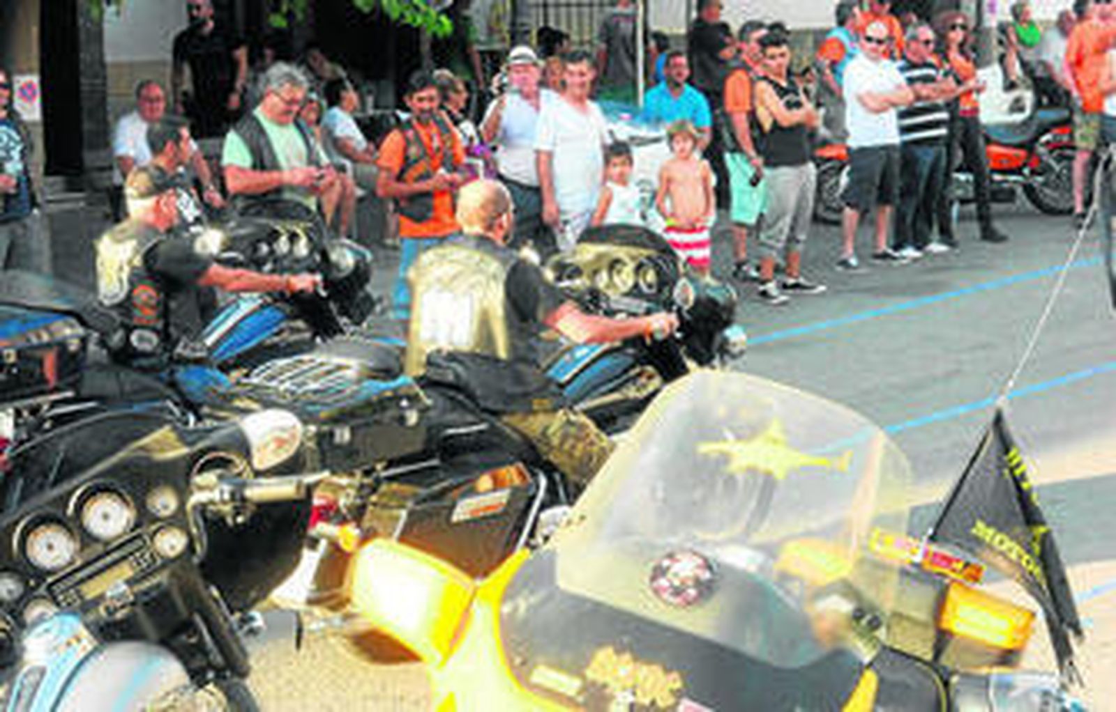 Las concentraciones y rutas de motoristas cada vez son más frecuentes en la provincia.