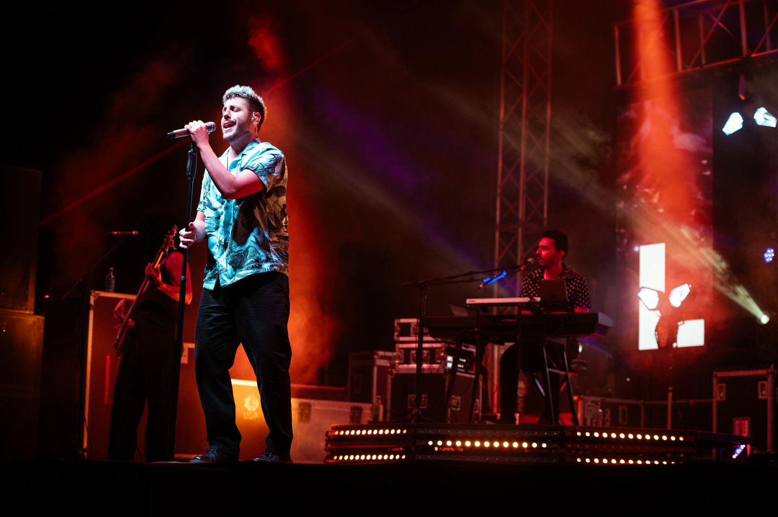 Imágenes de las capeas y del concierto de Antonio José en Trigueros