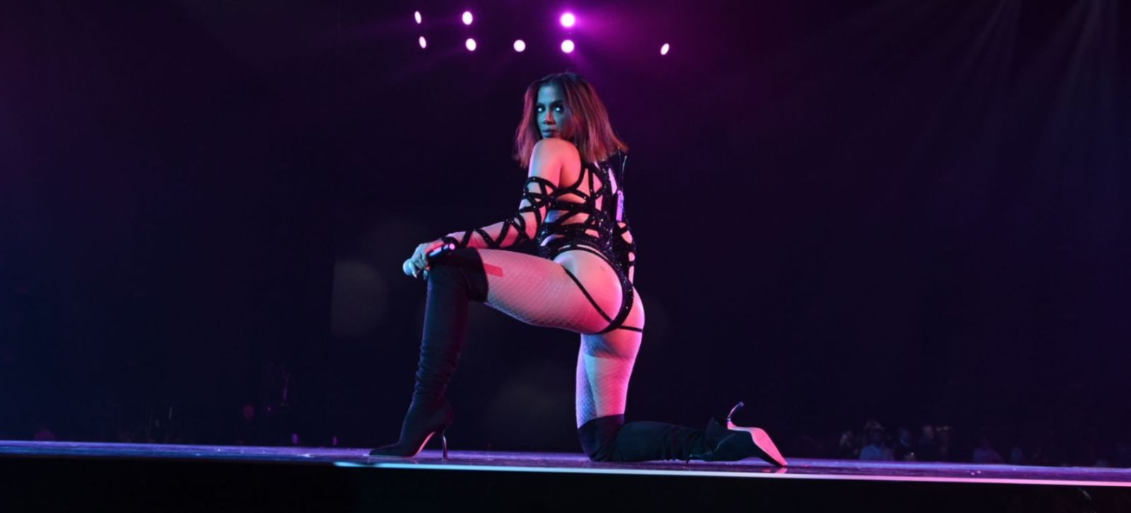 La diva brasileña Anitta en Los 40 Music Awards