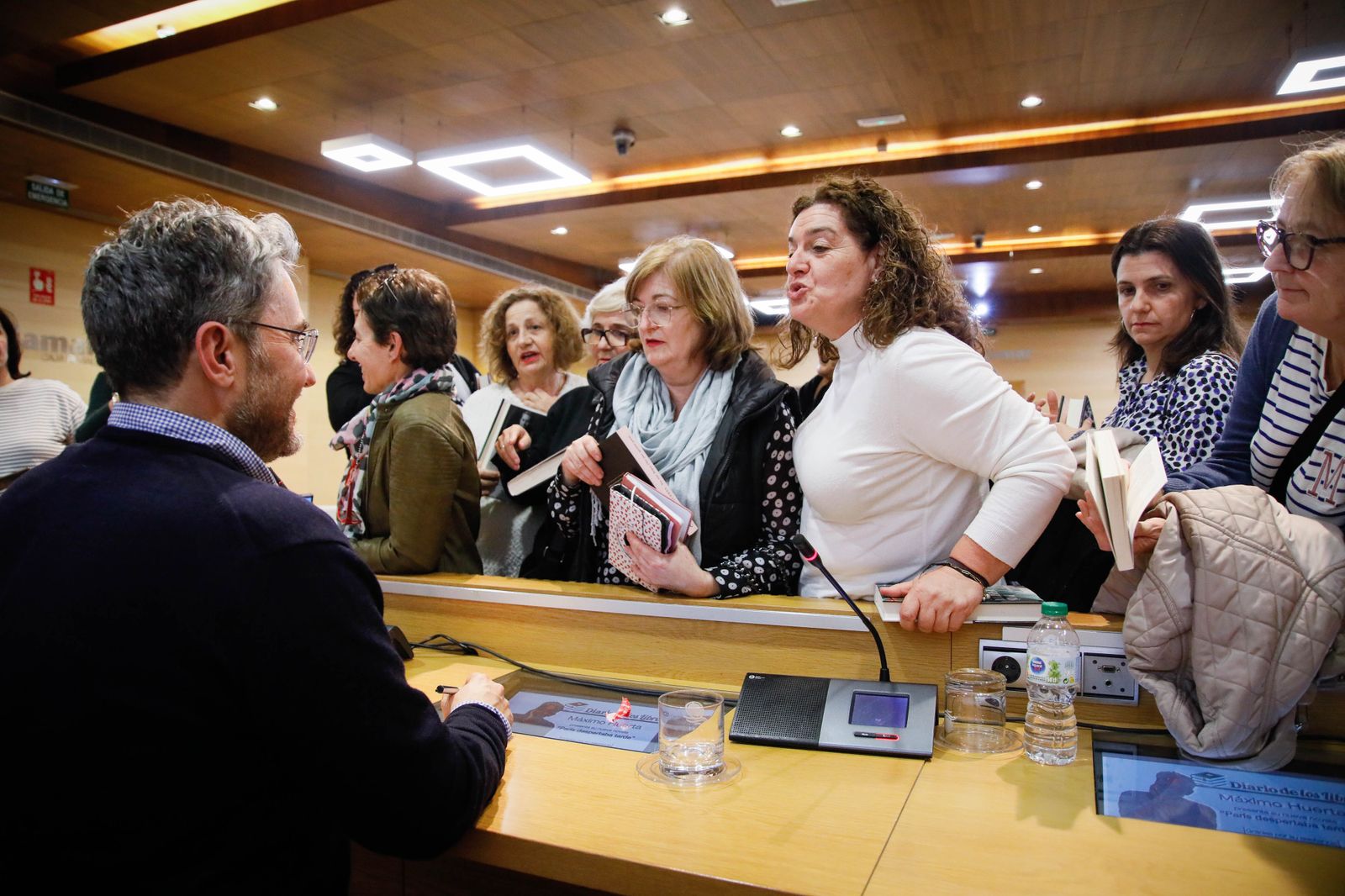 ¿Has estado en la presentación del libro de Máximo Huerta? Entra en la galería y buscate
