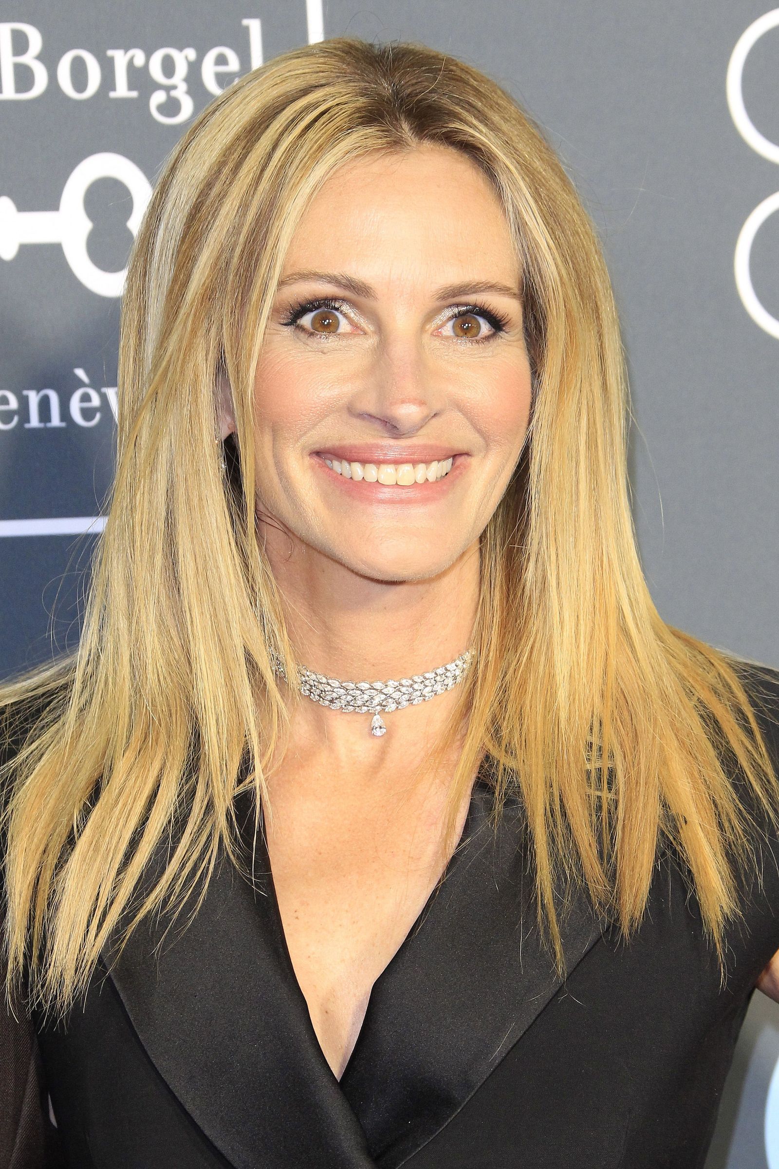 Critics' Choice: los looks de la alfombra roja