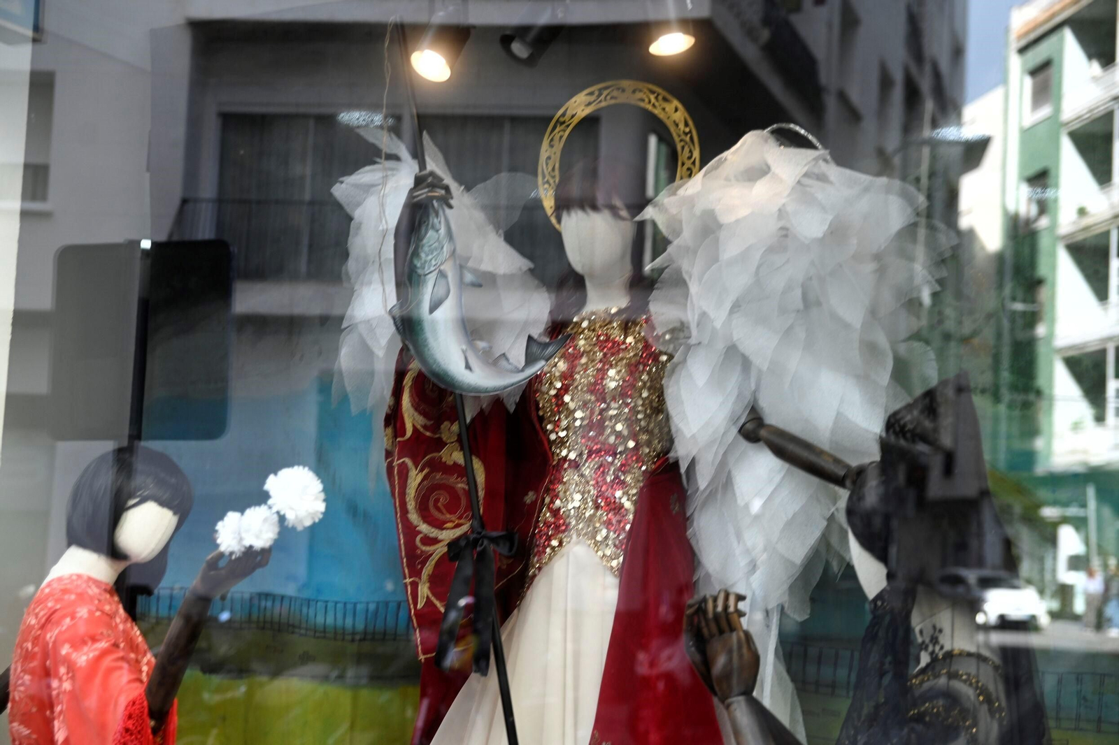 Las mejores imágenes del concurso de escaparates dedicado a Julio Romero de Torres