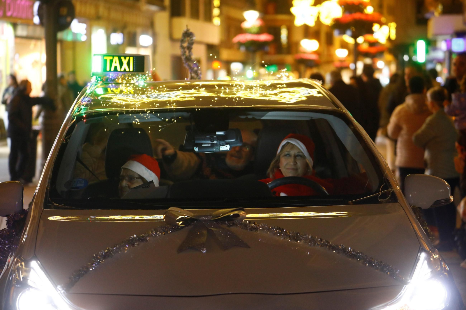 Las fotos del Paseo de la Ilusión de los mayores de Córdoba