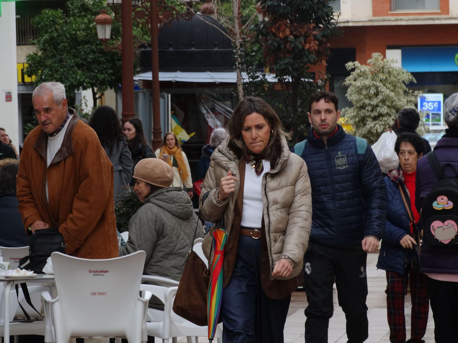 Fotos de ambiente en la mañana del lunes