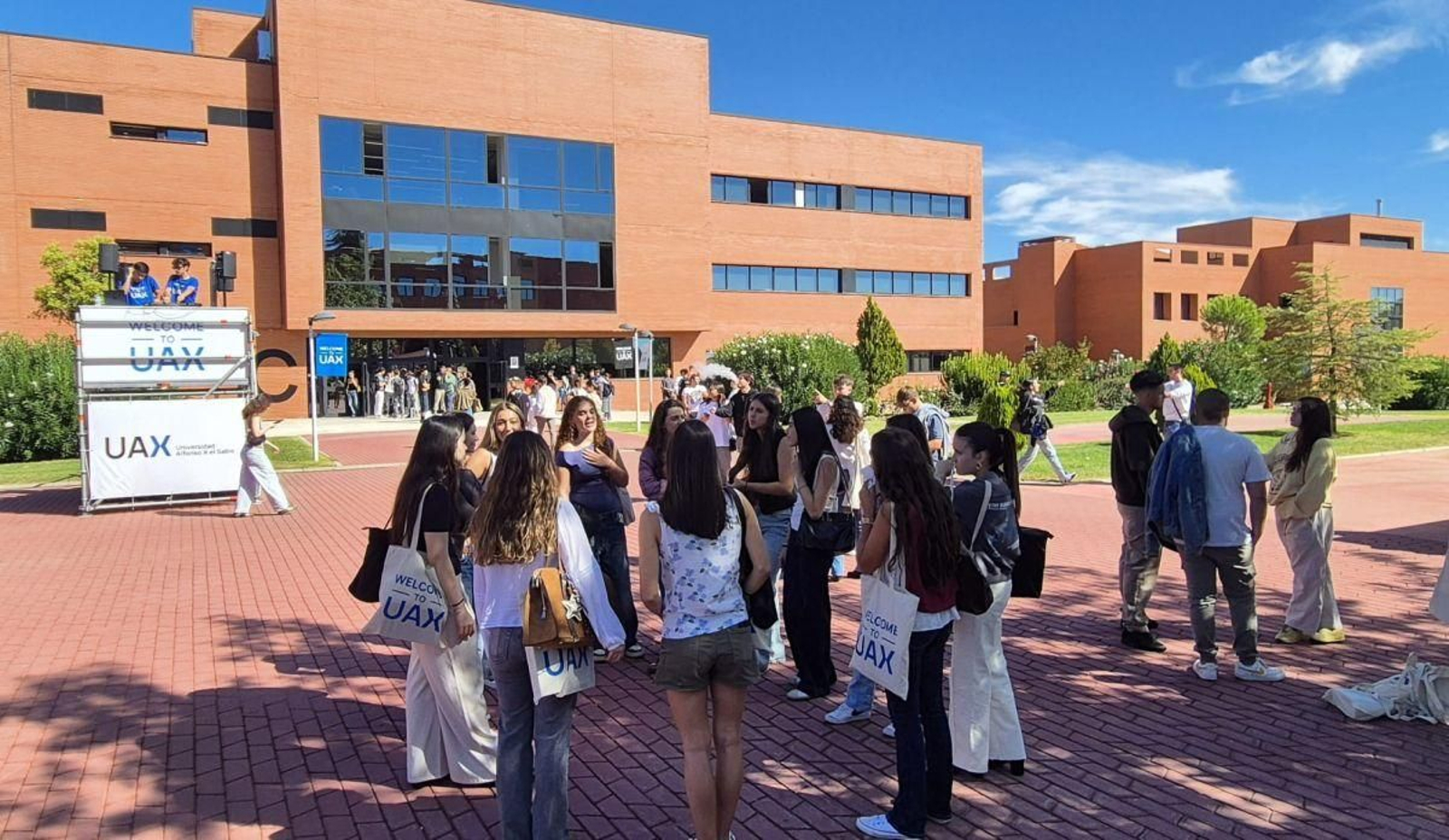 Inicio del curso en la UAX.