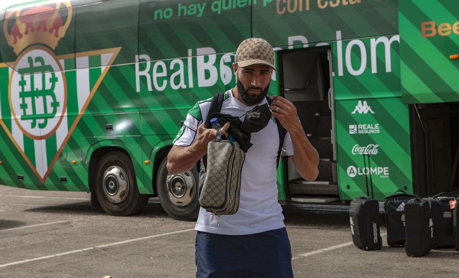 Nabil Fekir, antes de viajar con el Betis hacia Palma de Mallorca.