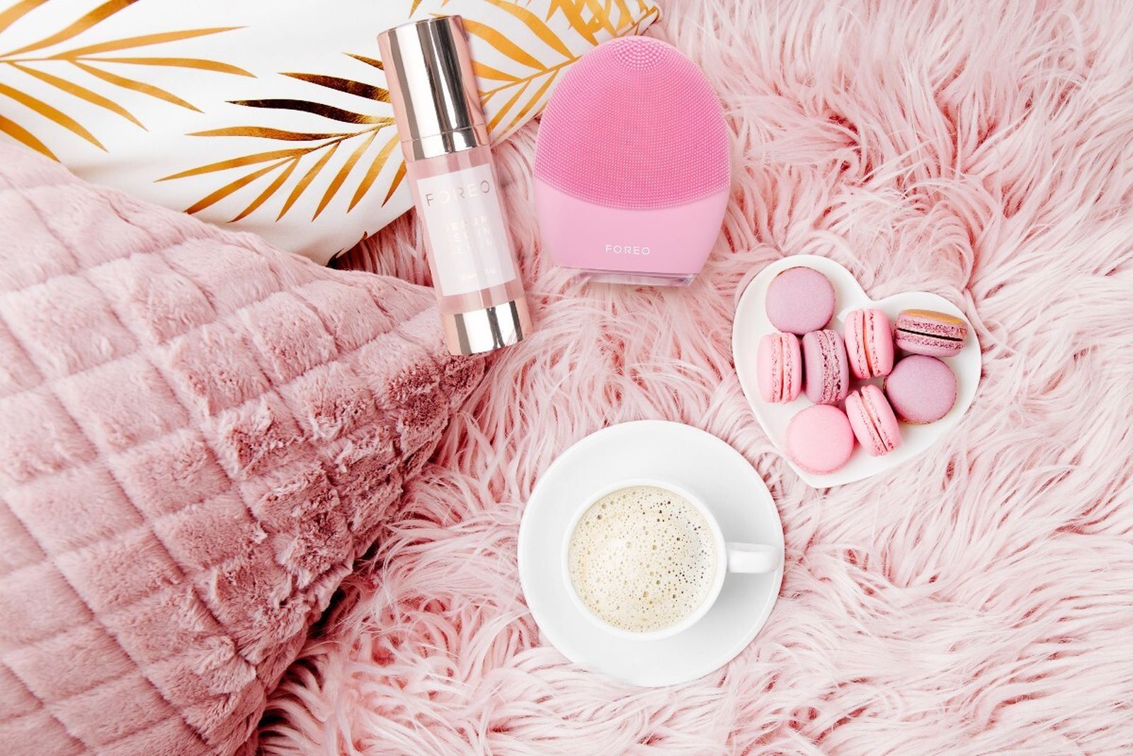 FOREO celebra el Día de la Mujer con descuentos del 20% en sus productos de cuidado facial más top
