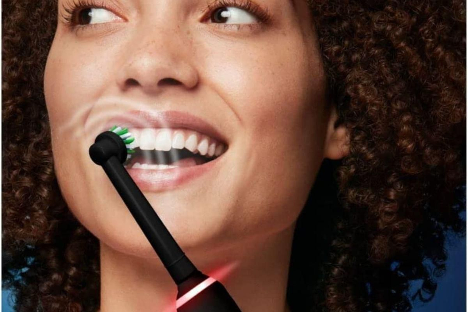 Así es el cepillo de dientes eléctrico Oral-B que arrasa en Amazon ¡ahora con descuentazo!