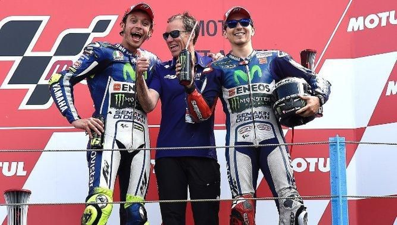 Malasia recibe a Rossi y Lorenzo separados por 11 puntos.