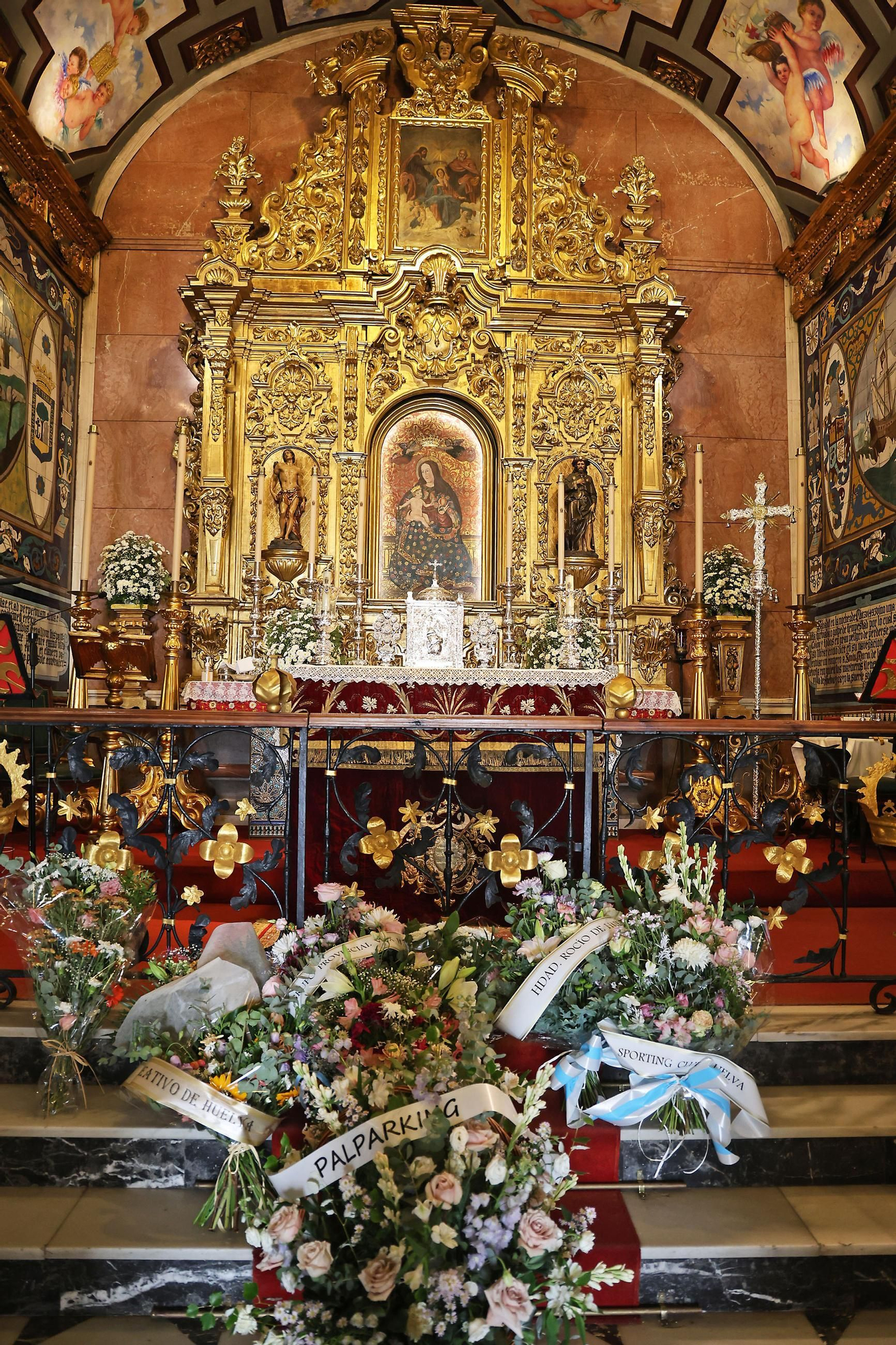 Imágenes de la ofrenda floral a la Virgen de La Cinta