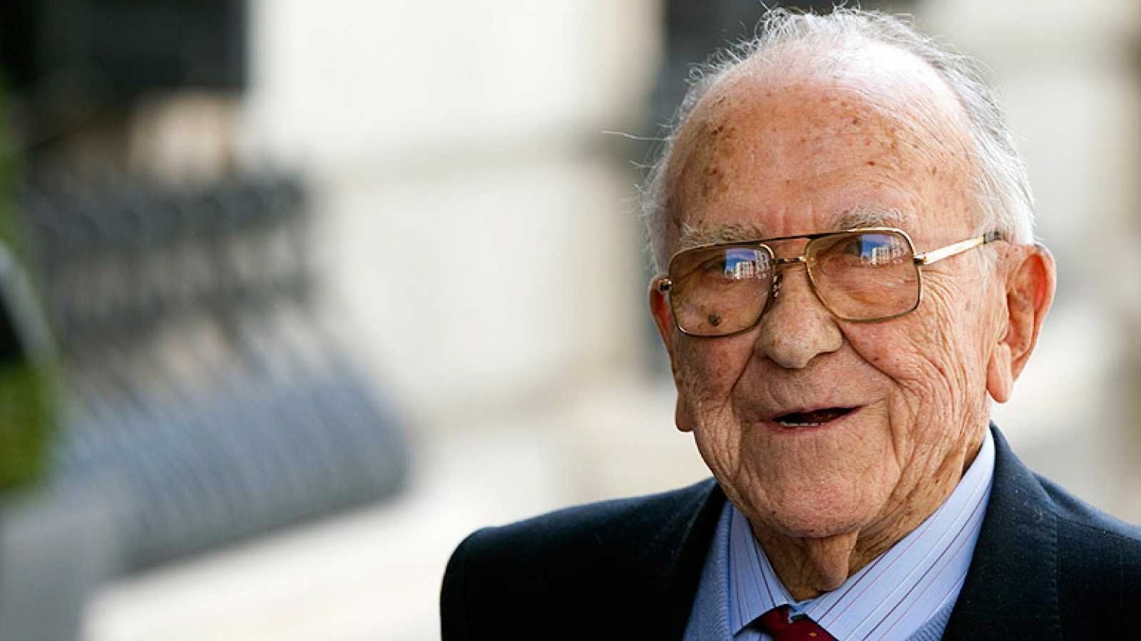 Santiago Carrillo cuando tenía 97 años.