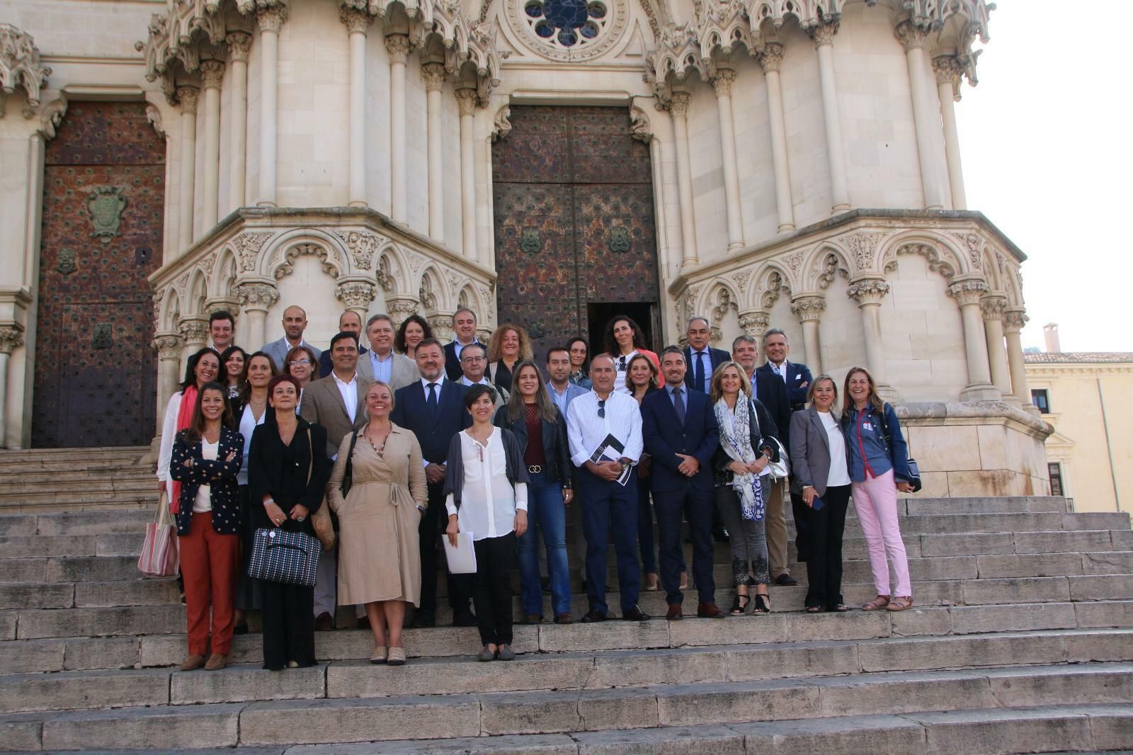 Participantes en la reunión de ciudades AVE celebrada en Cuenca.