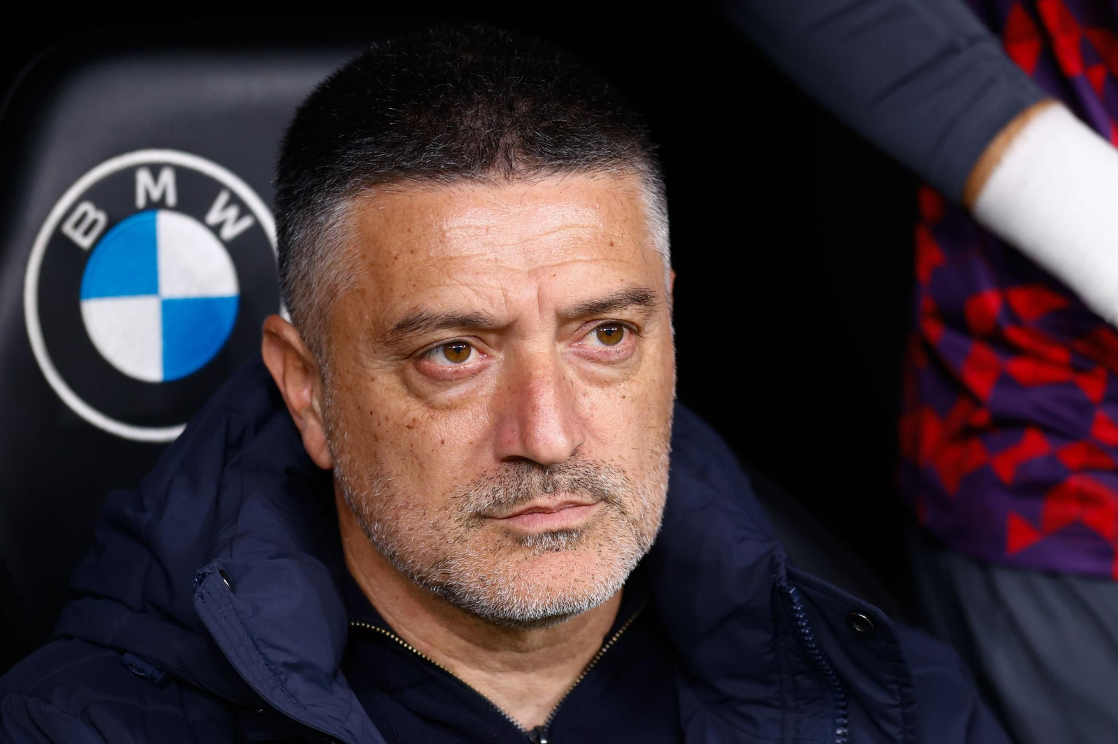 García Pimienta, en el banquillo visitante del Santiago Bernabéu.
