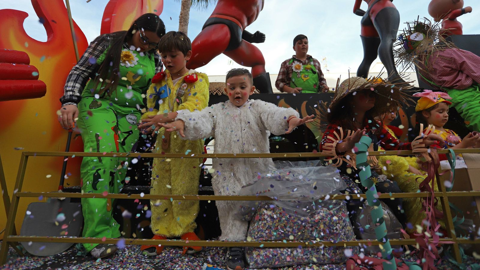 Las mejores fotos de la Cabalgata de Carnaval de Algeciras