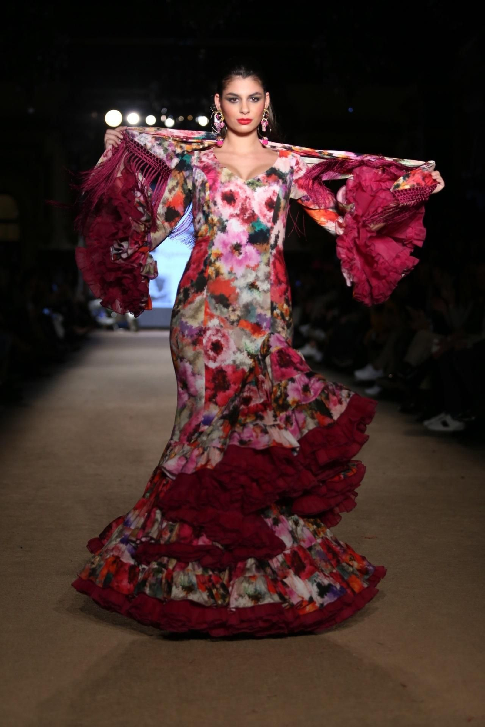 Los trajes de flamenca de flores que han conquistado 2019