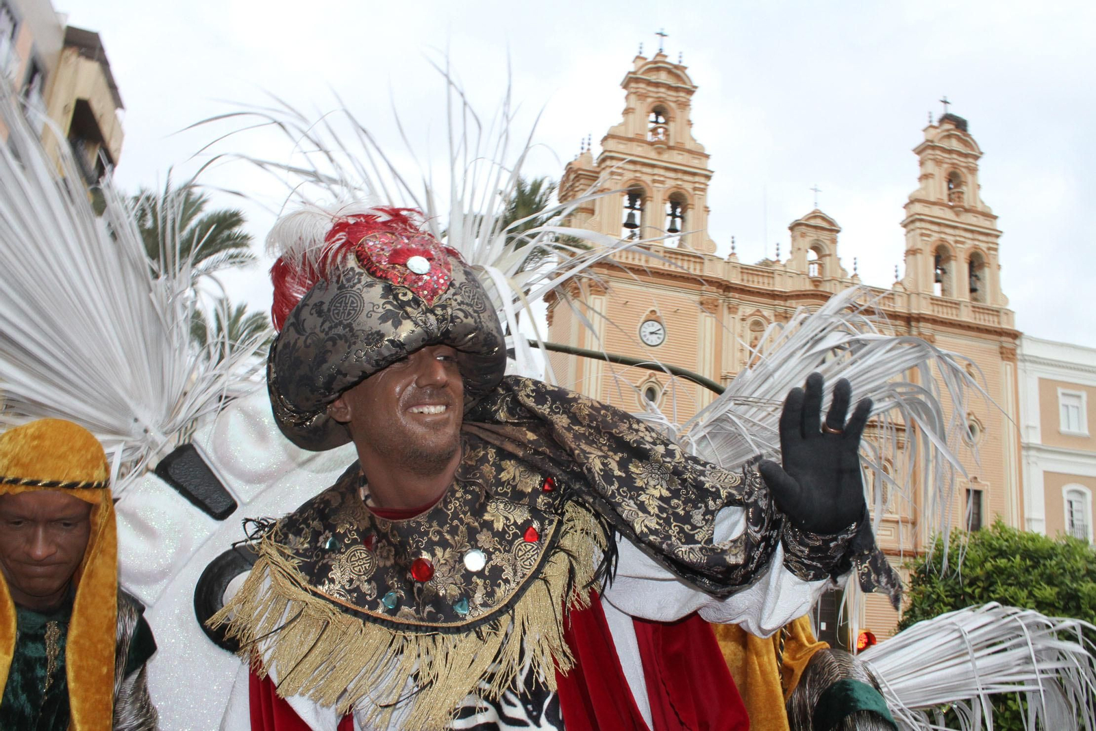 Cabalgata de los Reyes Magos 2018: Melchor, Gaspar y Baltazar adelantan su salida para llenar de ilusión las calles de Huelva