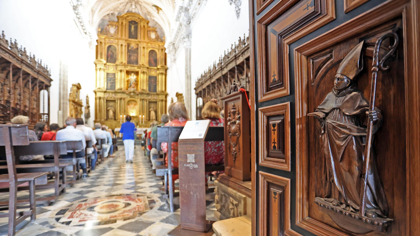 Imágenes de la misa de bienvenida a las hermanas Carmelitas en La Cartuja de Jerez