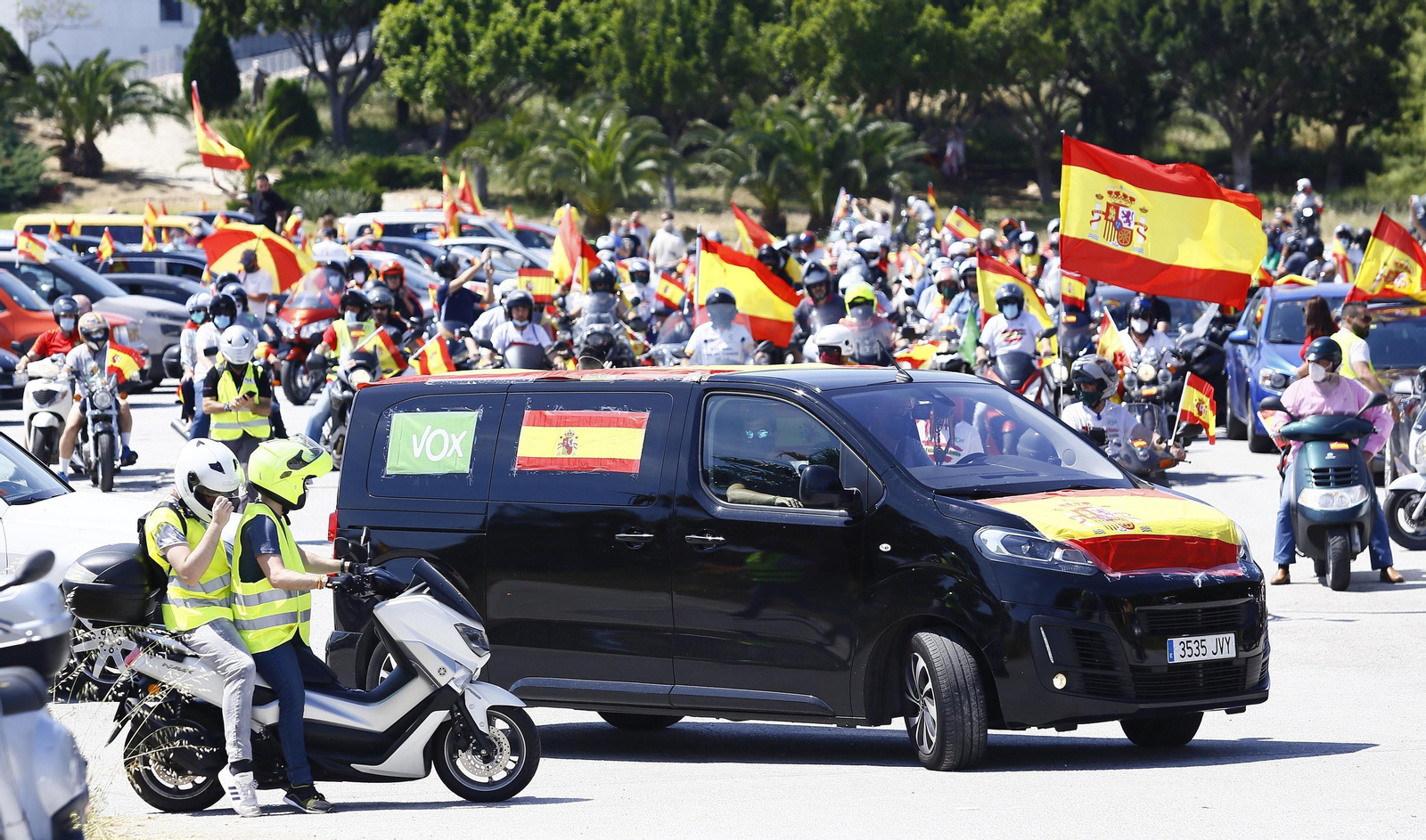 Las fotos de la caravana de protesta de Vox en Málaga