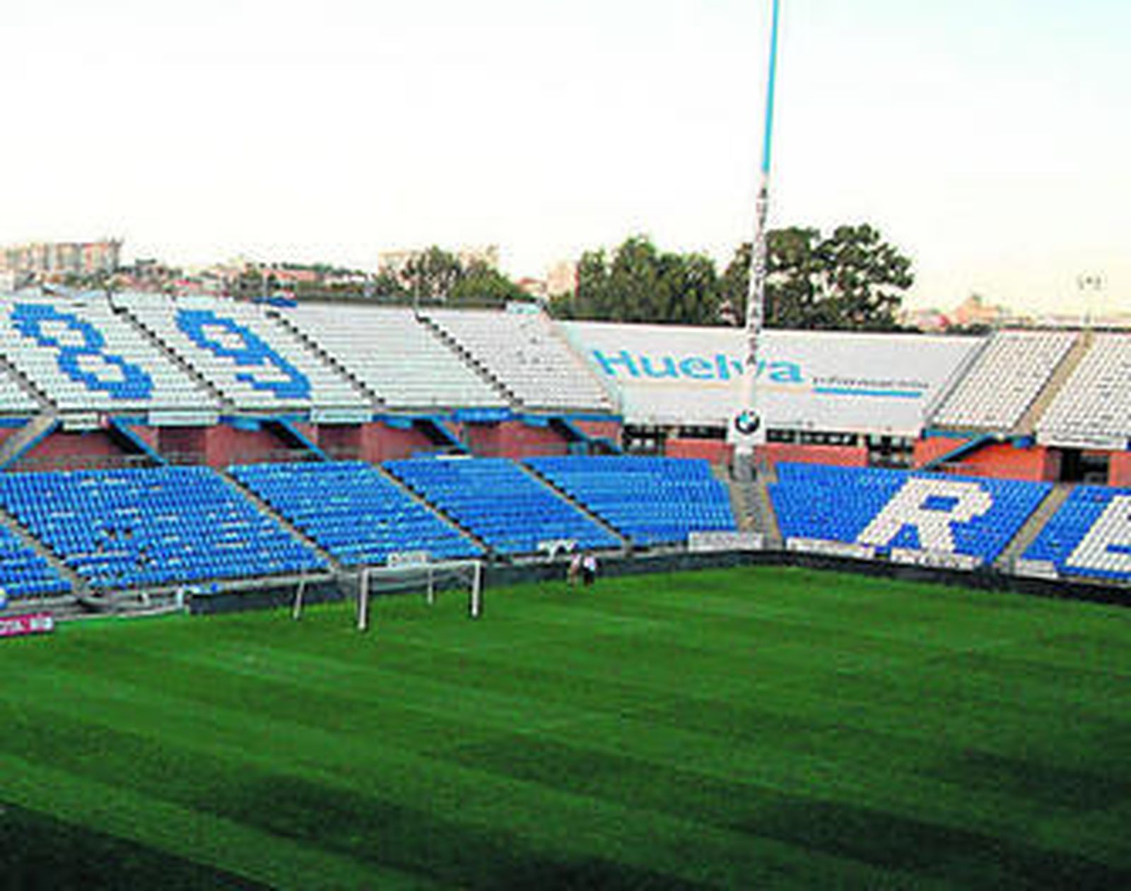 Huelva Información, siempre presente en el Nuevo Colombino.