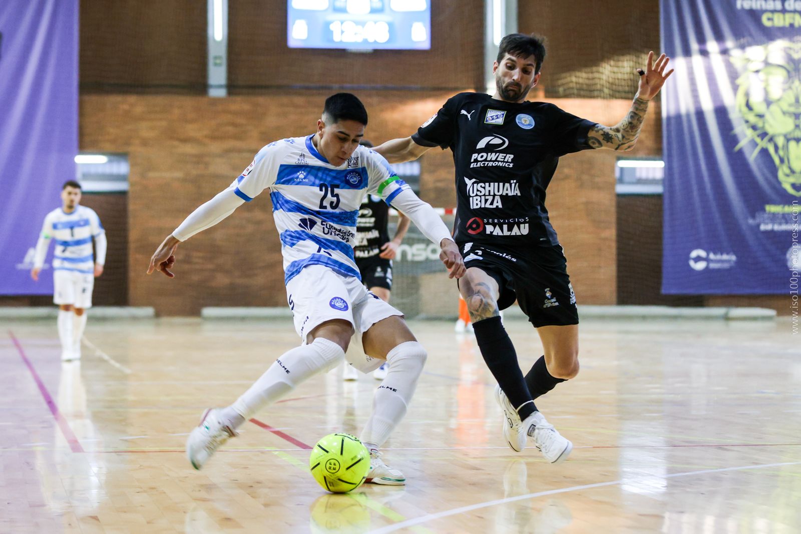 Impresionante remontada del Málaga Ciudad Redonda ante el Ibiza (3-2)