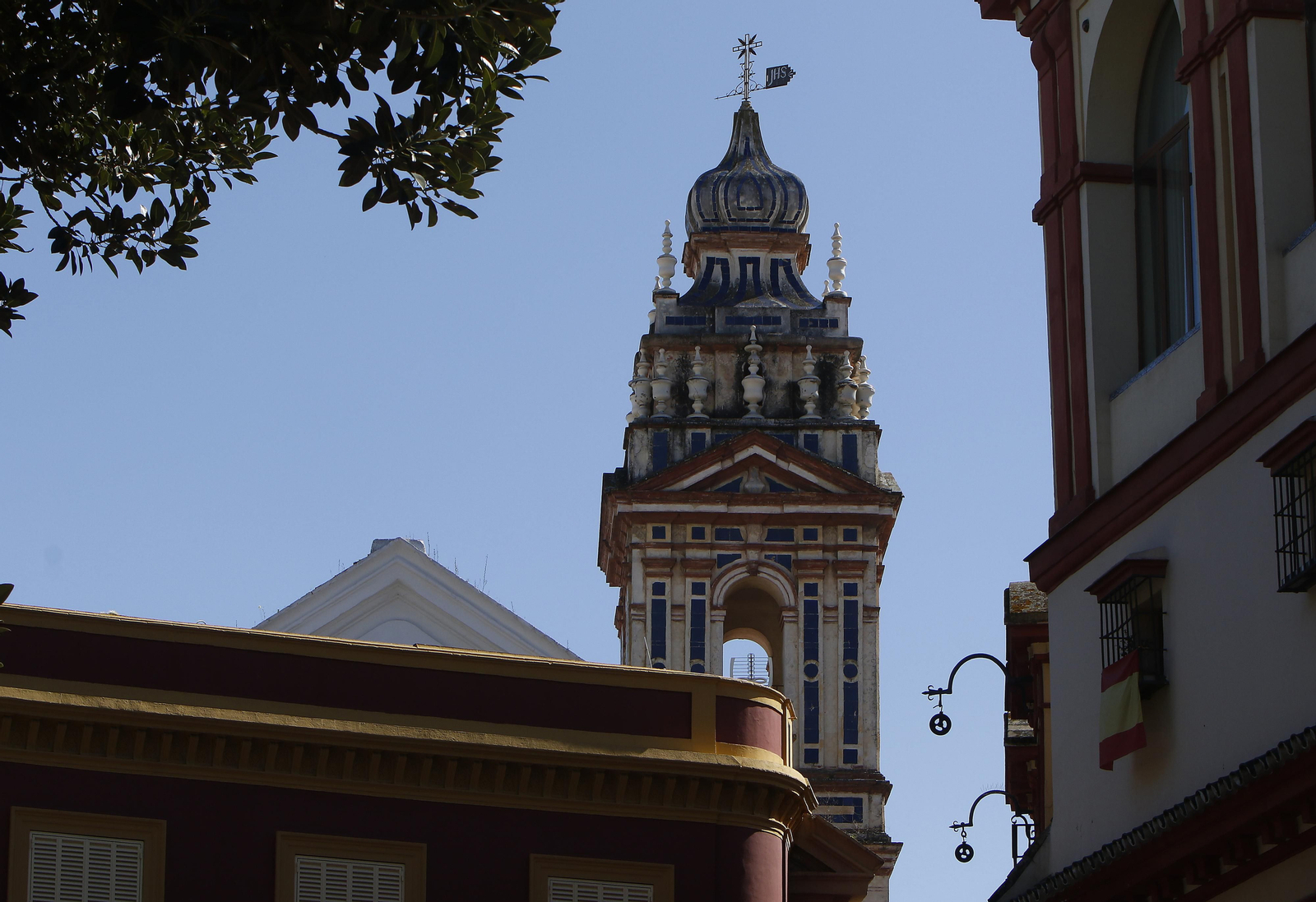 La torre, atribuida a Ambrosio de Figueroa.