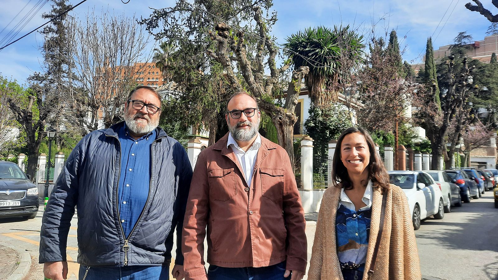 Granada Unida elaborará de un listado con zonas de la ciudad que necesitan árboles