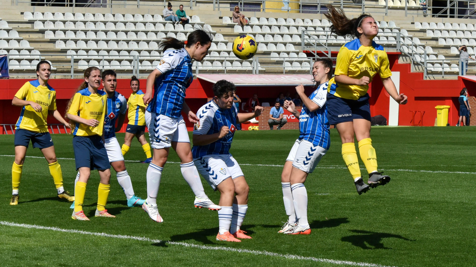 Las fotos del  Algeciras FS - CD Lasalle de la liga de futbol femnino