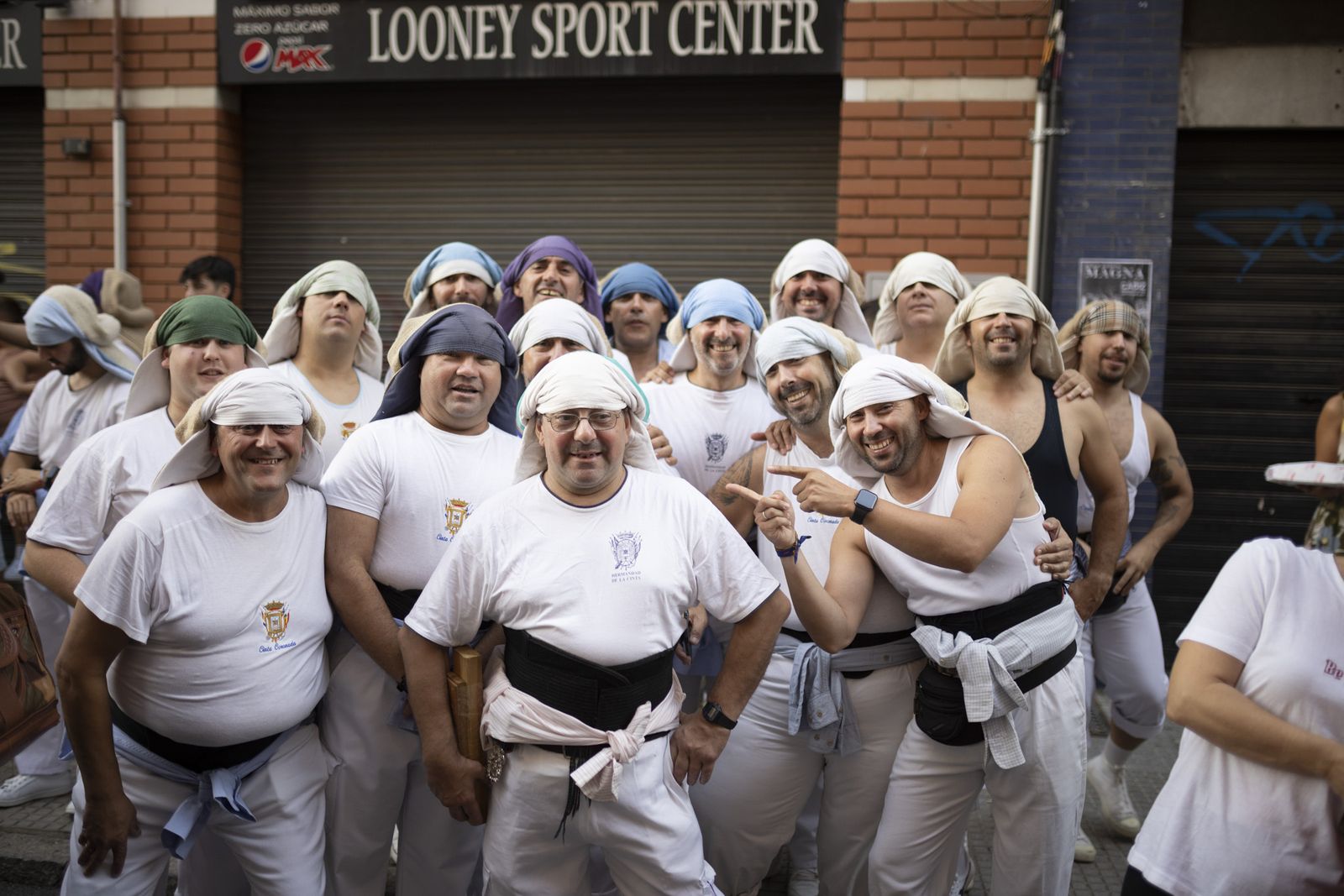 Imágenes de la procesión de la Virgen de la Cinta por el centro de la ciudad