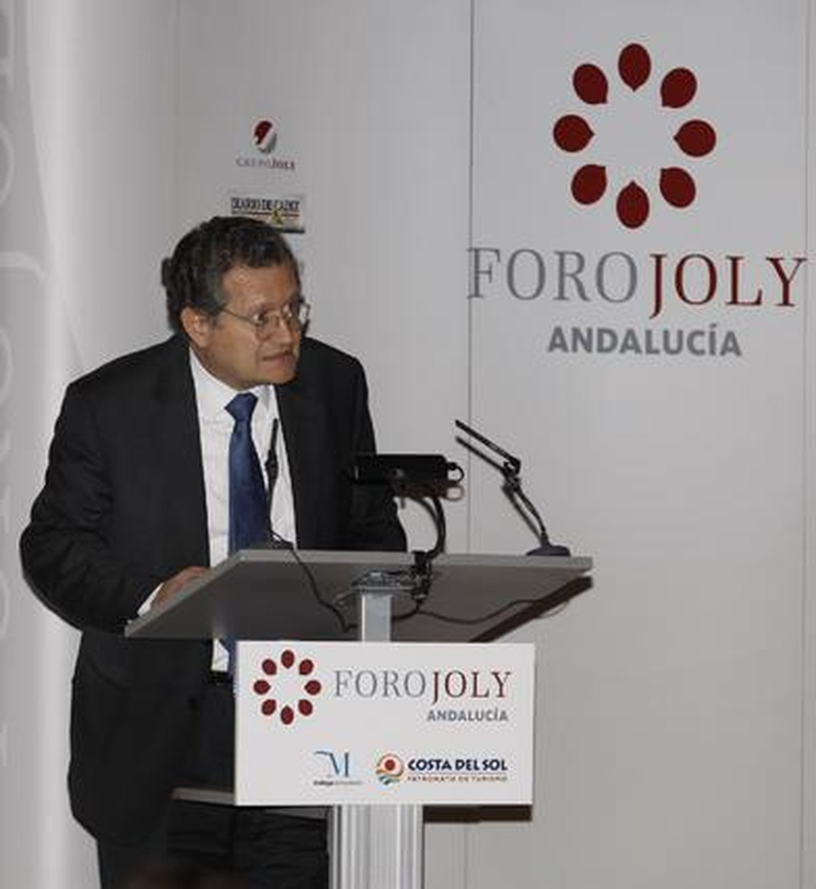 Asitentes al Foro Joly Andalucía celebrado en el hotel Barceló de la capital malagueña con el presidente de Aena, Juan Ignacio Lema.