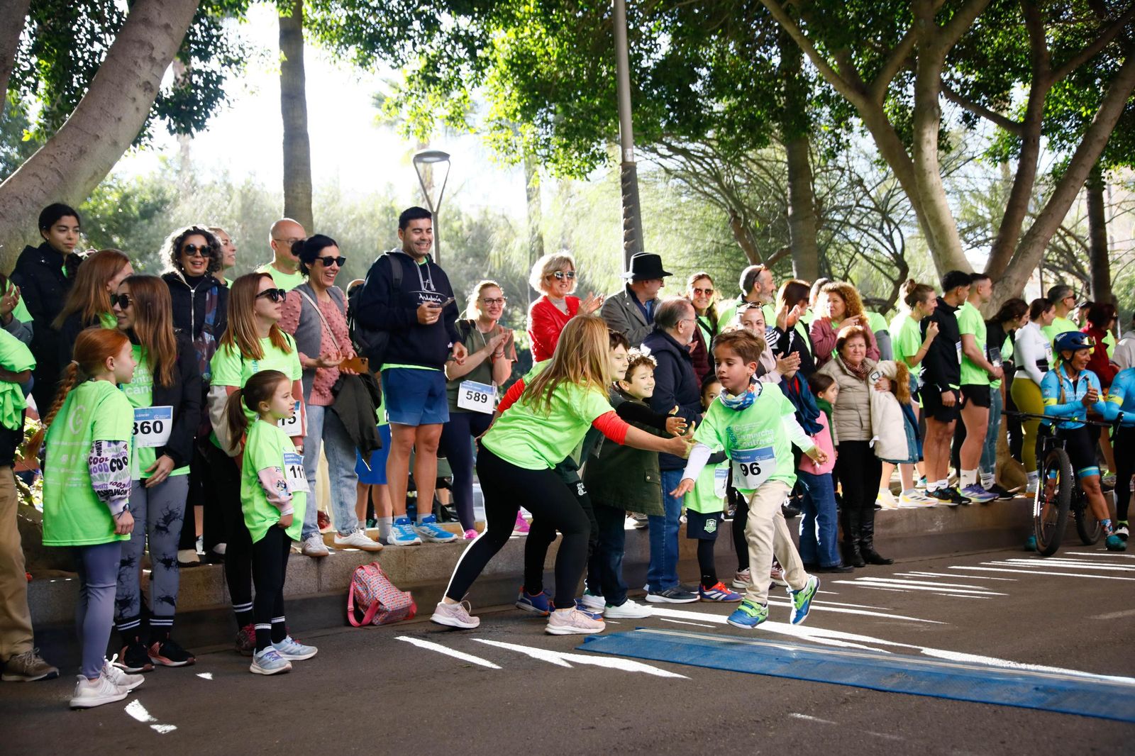 Encuentrate en la carrera contra el Cáncer de Almería