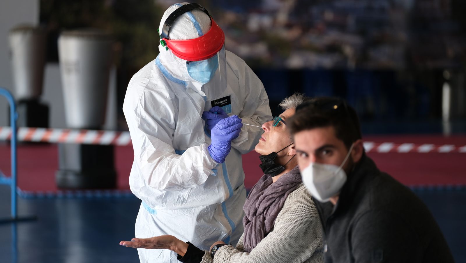 Fotogalería cribado test antígenos COVID-19 en Berja. Almería