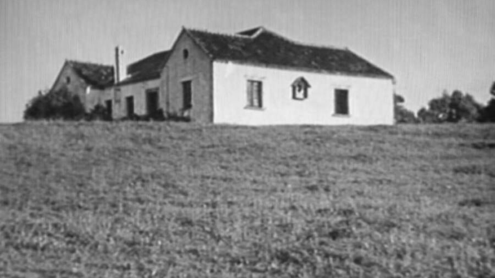 Villa Carmela, durante la guerra.