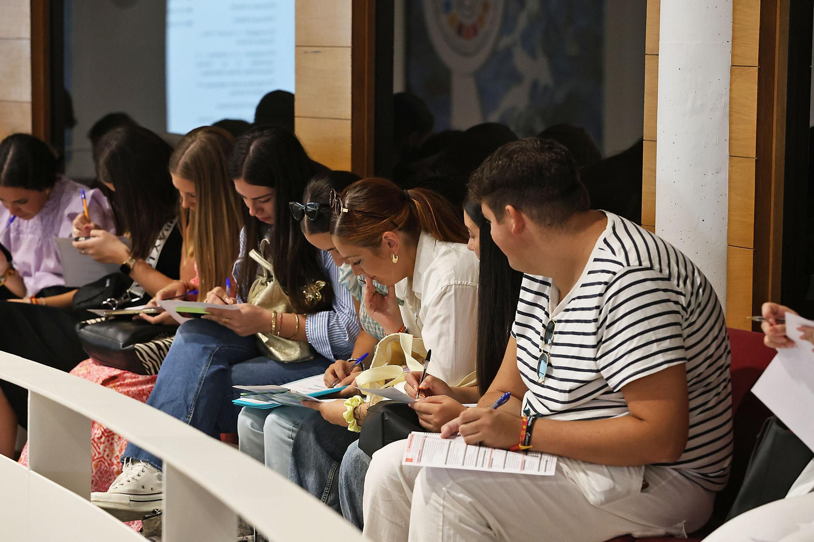 Jornada de bienvenida para estudiantes de nuevo ingreso en la UHU