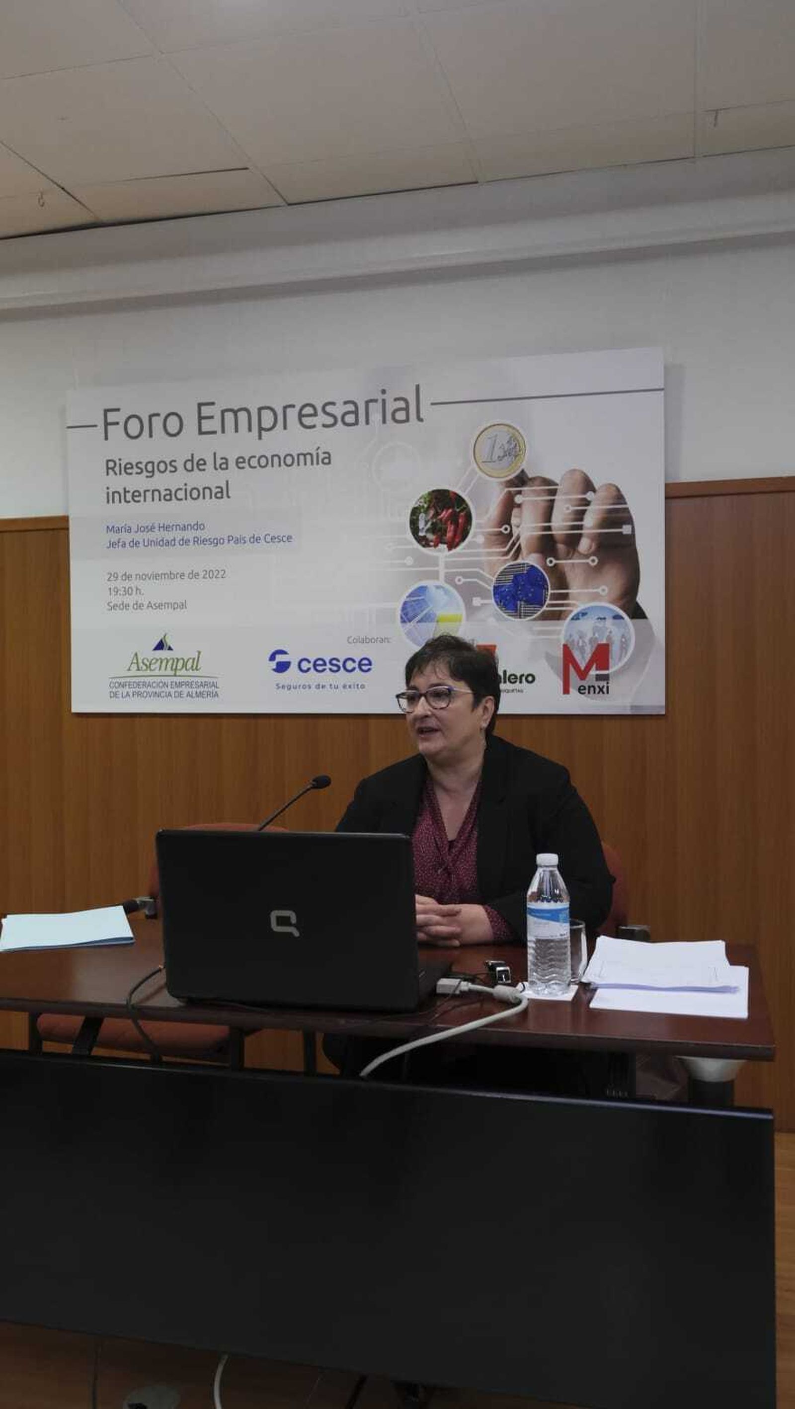 María José Hernando, en su intervención.