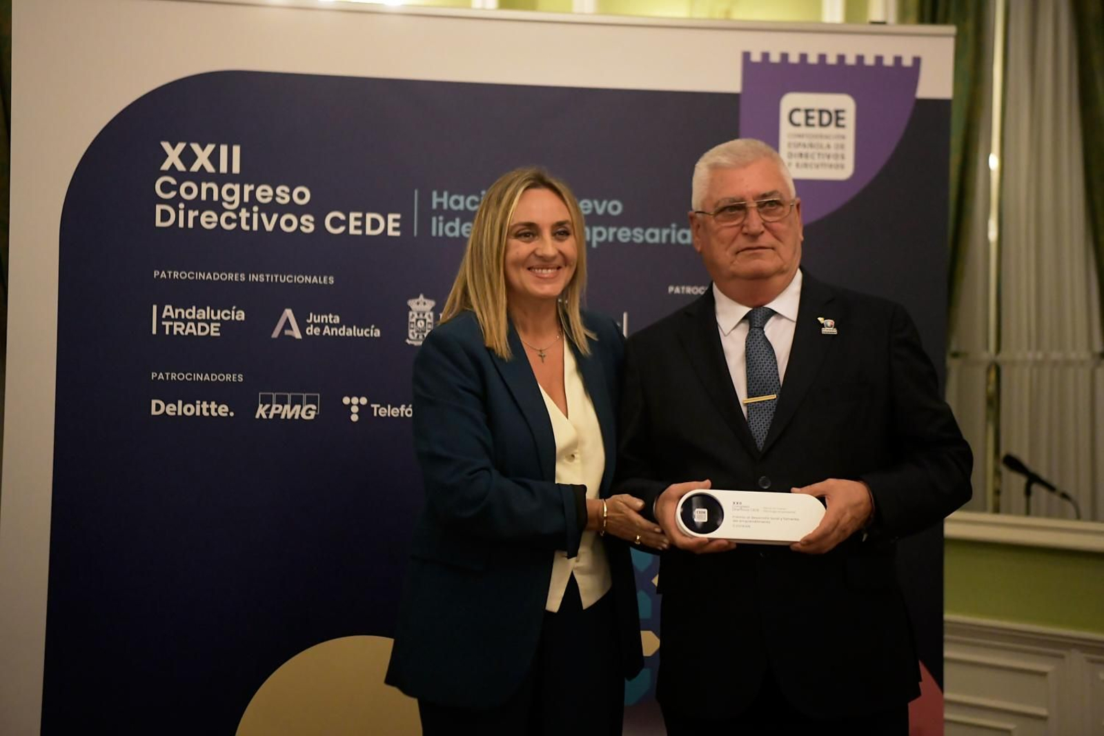 Las mejores imágenes de la entrega de premios de la Fundación CEDE a empresas y directivos en Granada