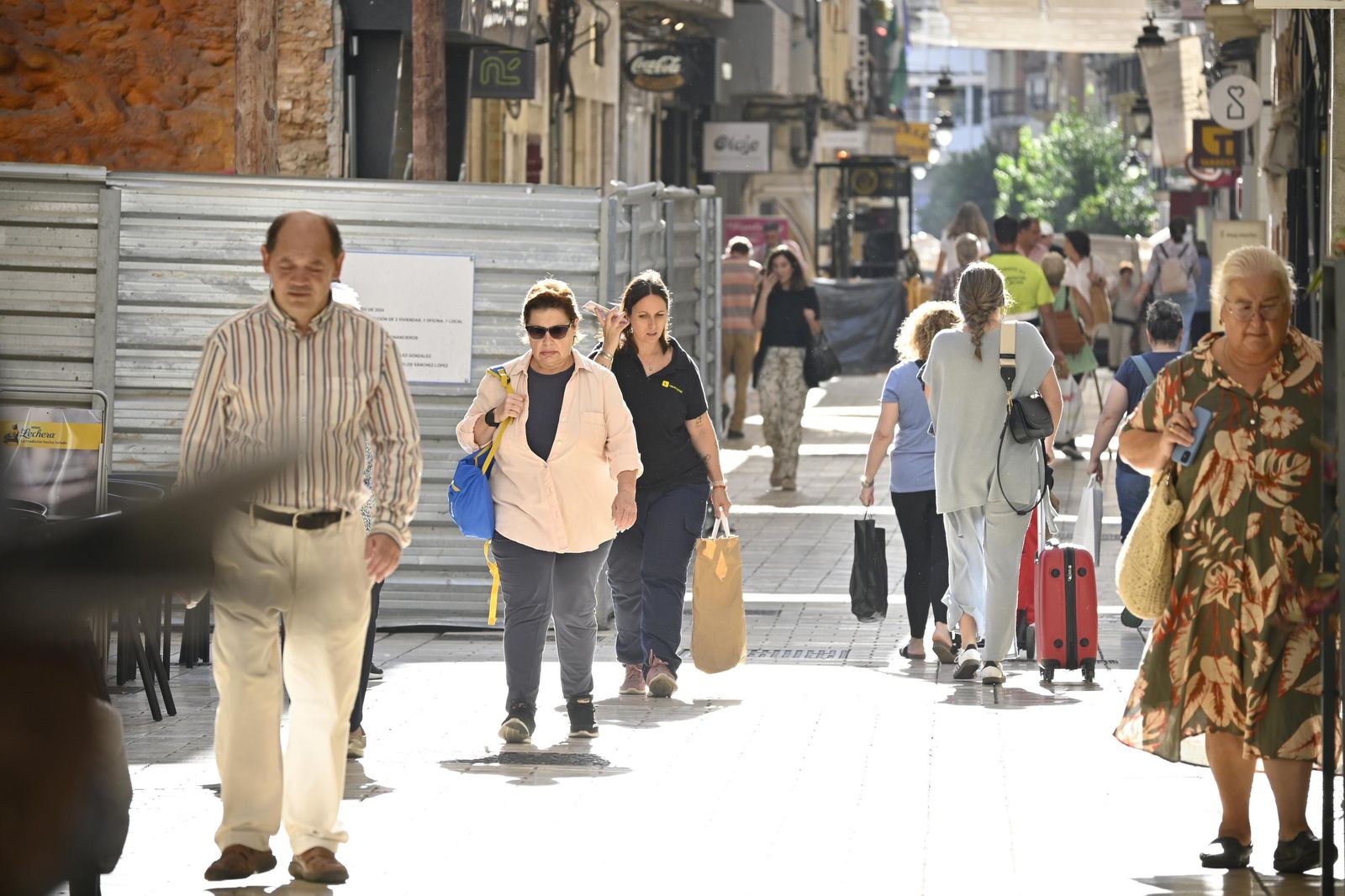 Imágenes de ambiente del viernes 4 de octubre en Huelva