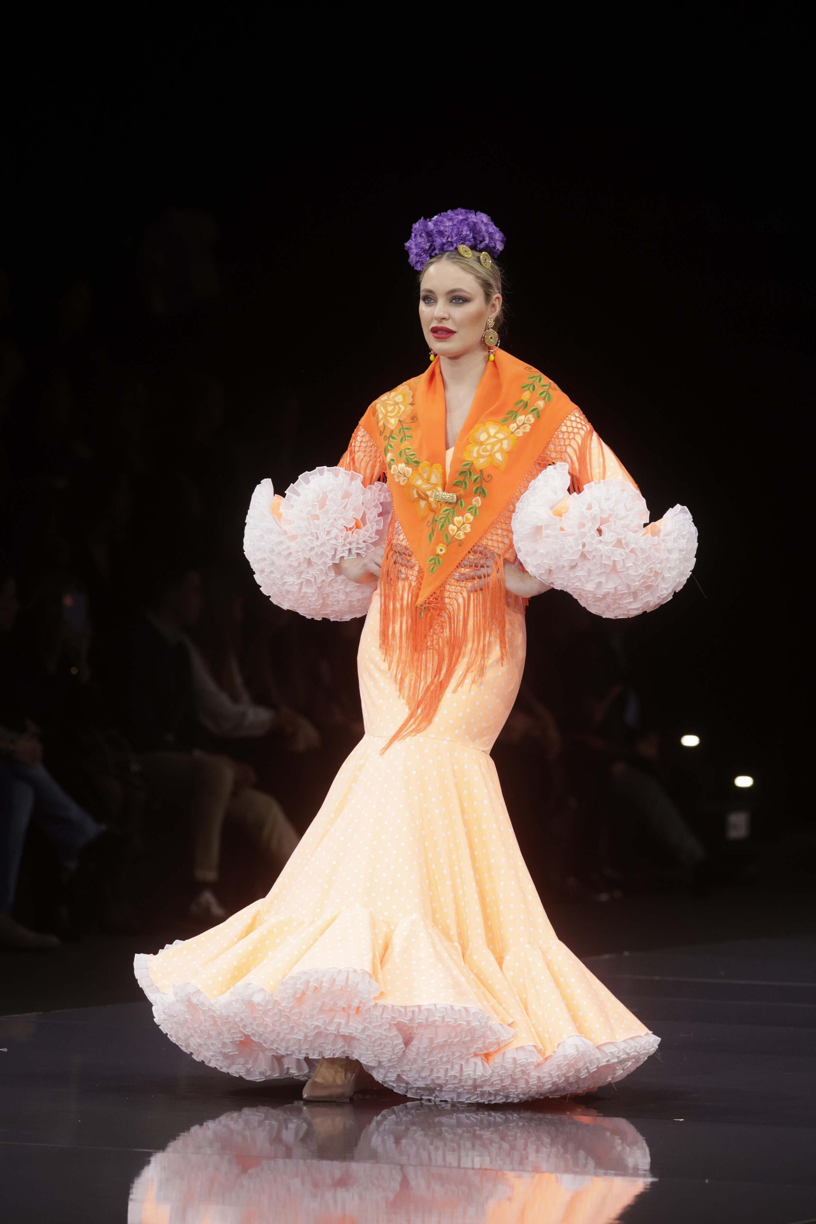 El desfile de Hermanas Serrano en SIMOF 2023, todas las fotos
